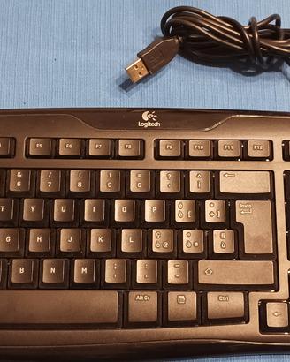 Tastiera USB Logitech Classic 200 PC Italiano
