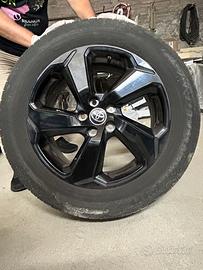 4 Pneumatici Dunlop Inverno 225/60 R18 100H NUOVI