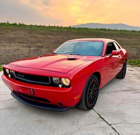 DODGE CHALLENGER - 2014 -109.000 km