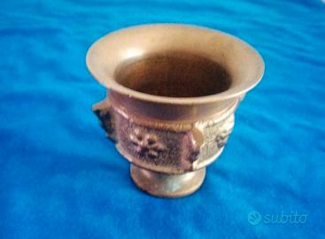 Antico mortaio in bronzo 