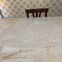 Centrotavola ecru’ ovale autunnale tutto filet
