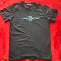 T-shirt givenchy