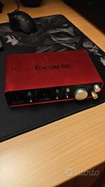 Scheda audio Focusrite 2i2