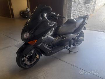 T-max 2006 solo  44’000km