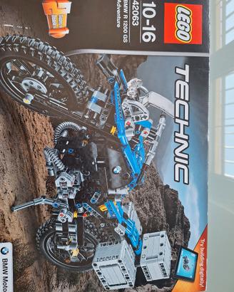 Lego tecnico BMW R1200 gs adventure 