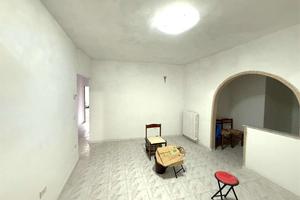 APPARTAMENTO INDIPENDENTE con AMPIO SPAZIO ESTERNO