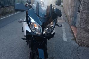 Suzuki v-strom 650