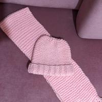 Set cappello + sciarpa all’uncinetto per bambina