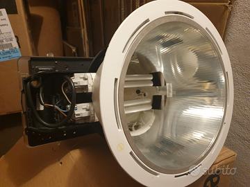 N.2 Fari basso consumo da incasso per negozi