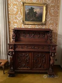 Credenza in stile neorinascimentale