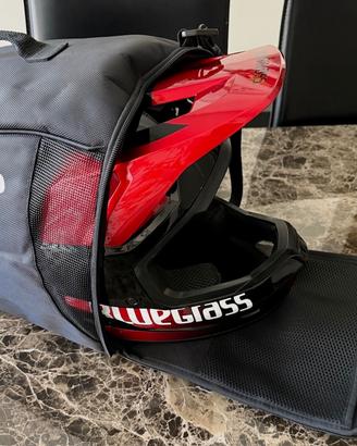 Casco MTB/DH Bluegrass Legit