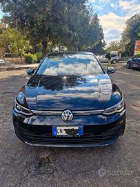 Golf 8 1.0 etsi 