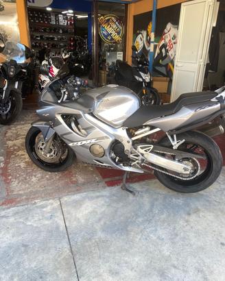 Honda CBR 600 F