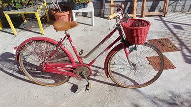 Bici da donna Omega rossa