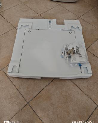 Colonna lavatrice asciugatrice bucato