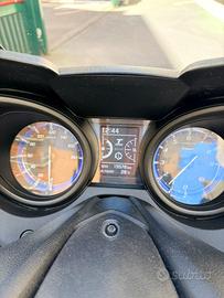 Tmax 560
