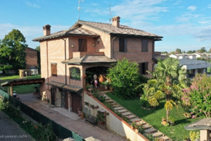 Gavassa: Villa abbinata di 270 mq con ampi spazi