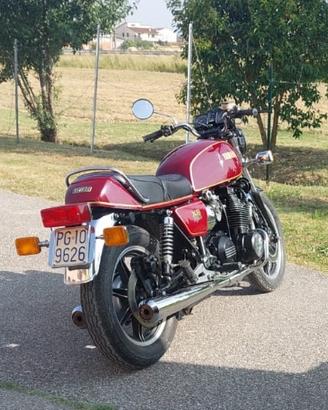 Iconica yamaha xs 1100