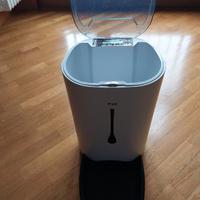 Distributore automatico crocchette 