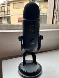 Blue Yeti Microfono USB