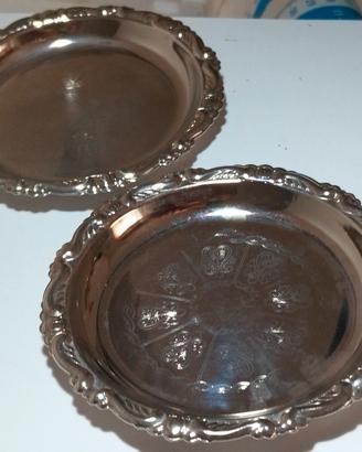 Coppia Sotto bicchieri o bottiglie in silver 