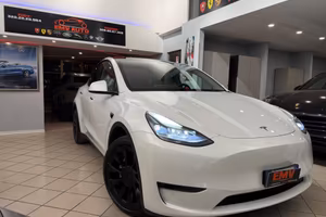 Model 3 Long Range Dual Motor AWD iva