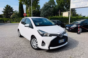 Toyota Yaris 1.4 D-4D 5 porte Active