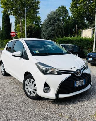 Toyota Yaris 1.4 D-4D 5 porte Active