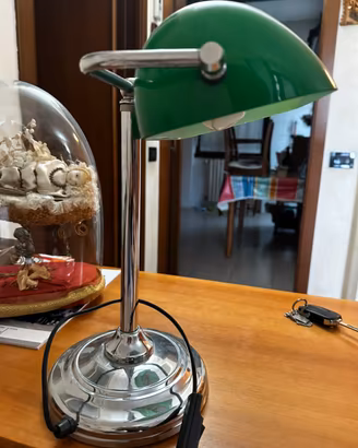Lampada da tavolo