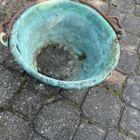 Vecchio paiolo x arredo giardino