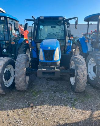 New Holland TL 90 A usato