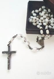Antico Rosario Vergine Lourdes con grani bianchi