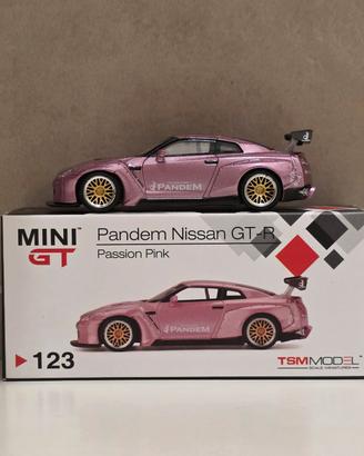 Mini Gt Pandem Nissan Gtr Pink