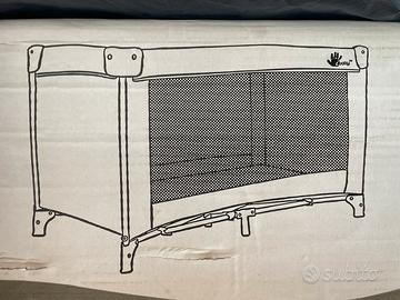 Letto o box da viaggio o vacanza