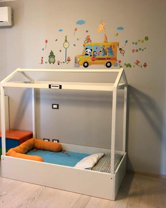 Lettino montessoriano a casetta
