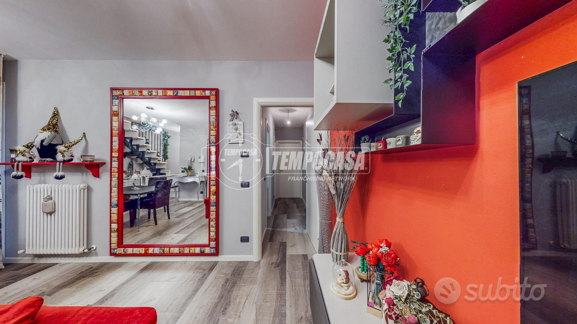Apartment in Savignano sul Panaro, Doccia, Formica - Altro