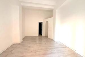 1 Vetrina a Cagliari