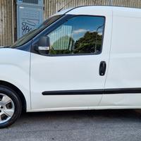 Opel Combo 1.6 CDTI 105CV PC-TN Van Blitz (750kg) 