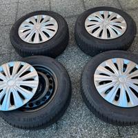 Pneumatici Invernali 215/60 R16 99H  M+S