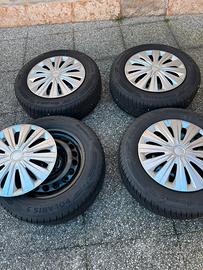 Pneumatici Invernali 215/60 R16 99H  M+S