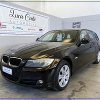 BMW 318d Touring Attiva Aut -cerchi lega+Garanzi