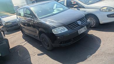 VOLKSWAGEN TOURAN 2003-2010 1.9 TDI 5 Porte