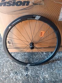 ruote vision t40 in carbonio nuove