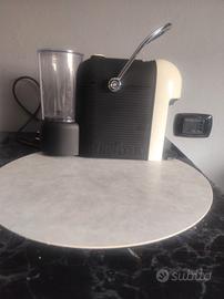 macchinetta caffè Lavazza a modo mio