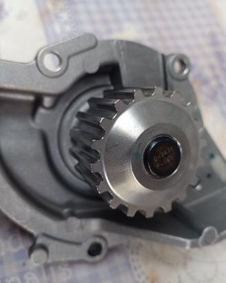 Pompa acqua nuova per Ford Kuga 2013 TDI