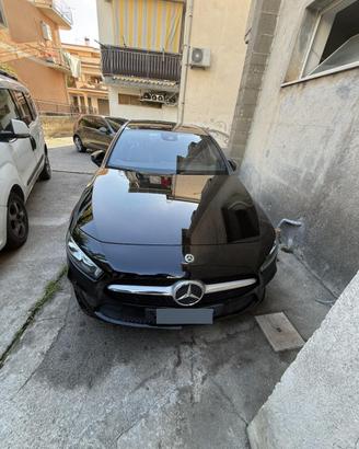 Mercedes A180d