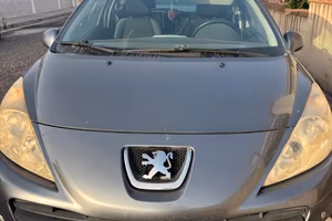 Peugeout 207, anno 2010, Uras