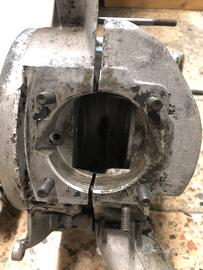Carter gemelli per vespa 50 HP .