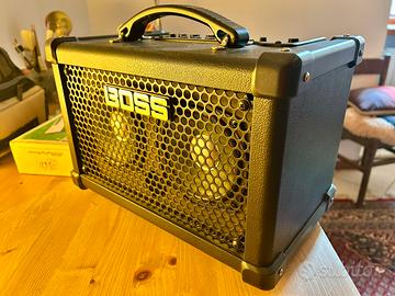 Amplificatore Boss Dual Cube Bass LX
