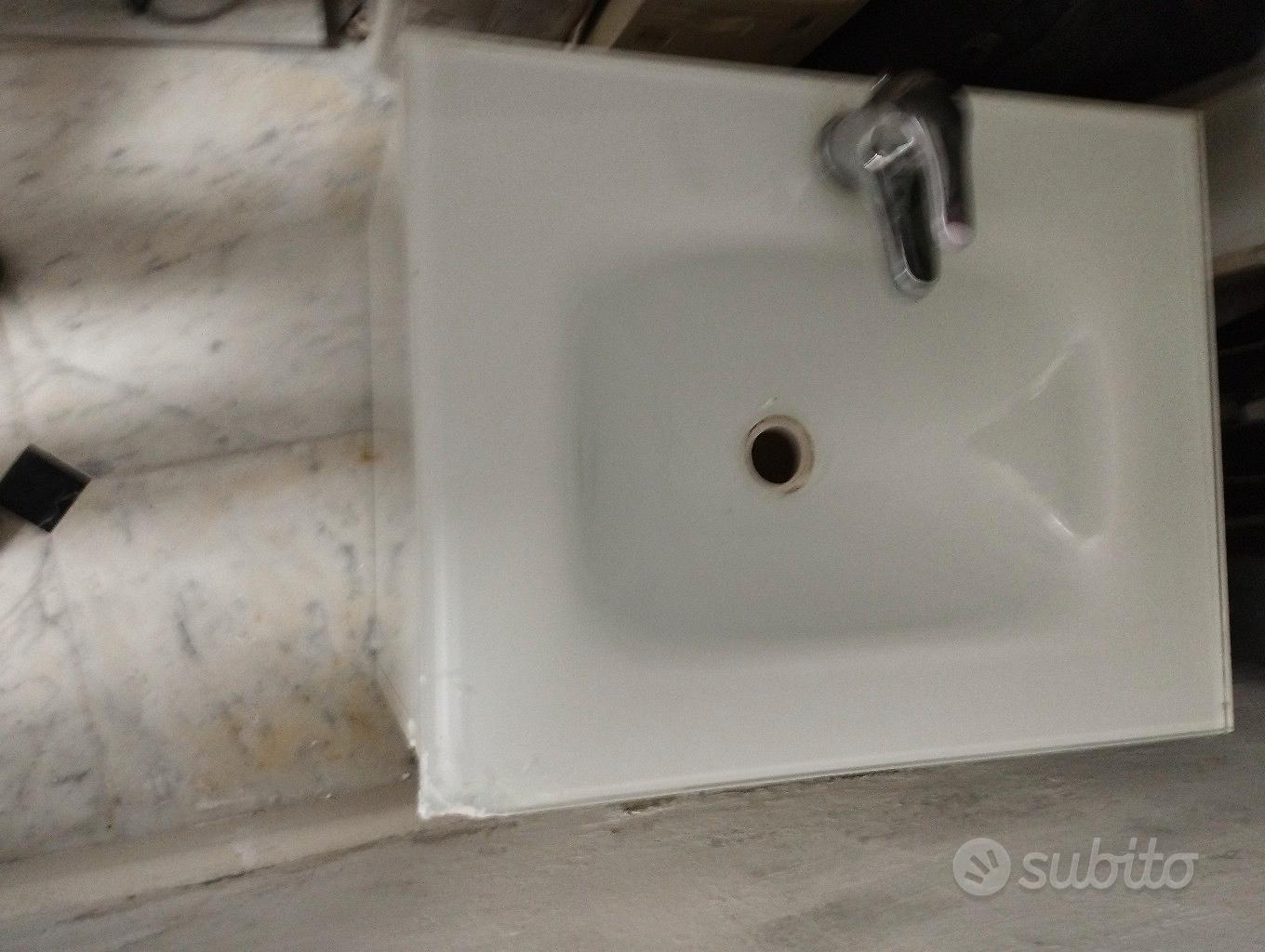 lavandino bagno sospeso - Arredamento e Casalinghi In vendita a Savona